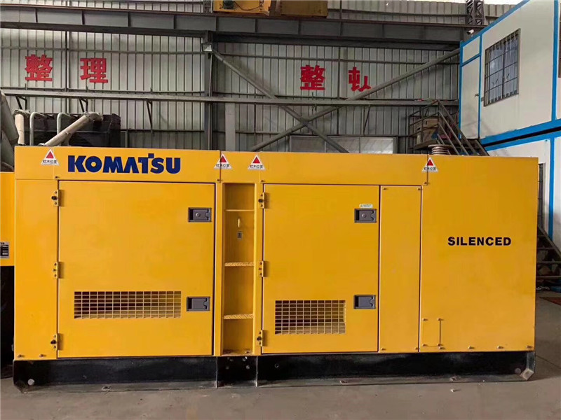 岳塘不同类型的储能技术在市场规模增长趋势下的发展方向有哪些？