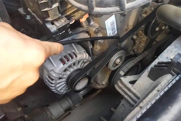 岳塘转速传感器的工作原理是什么？