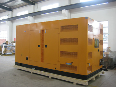 岳塘不同类型的发电机组在冬季保养时的注意事项有何差异？