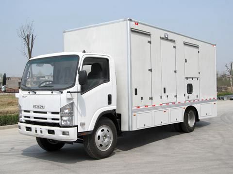 岳塘如何判断冬季柴油发电机组启动失败是由电气系统故障引起的？