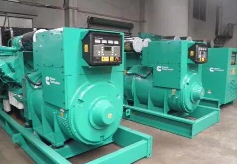 岳塘柴油发电机冬季保养需要特别注意哪些部件？